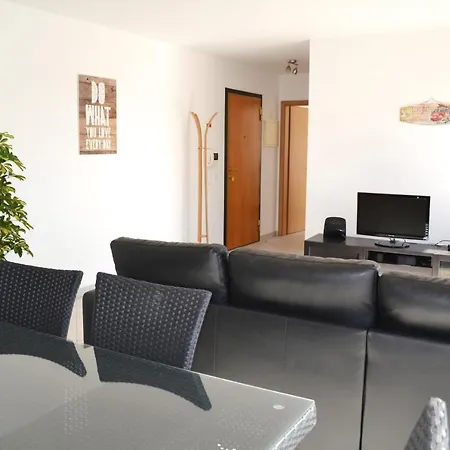 Апартаменты Clem Terrace Flat Портиман