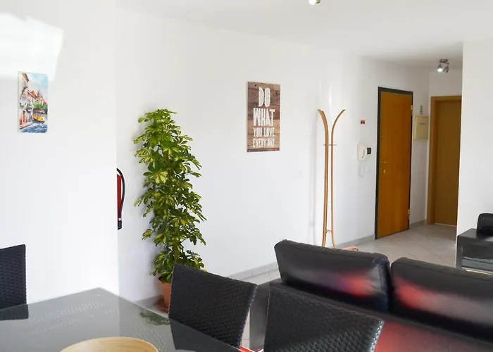 Clem Terrace Flat Apartment *